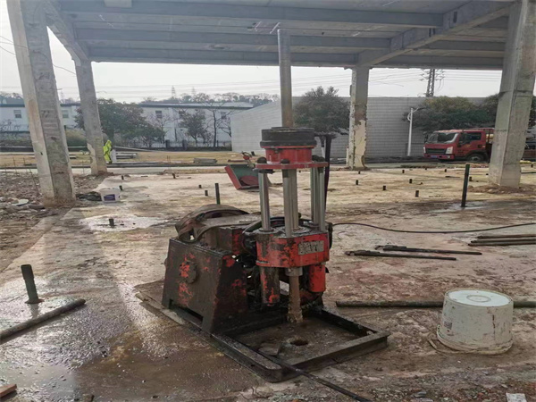 平南袖阀管小导管注浆加固施工工艺